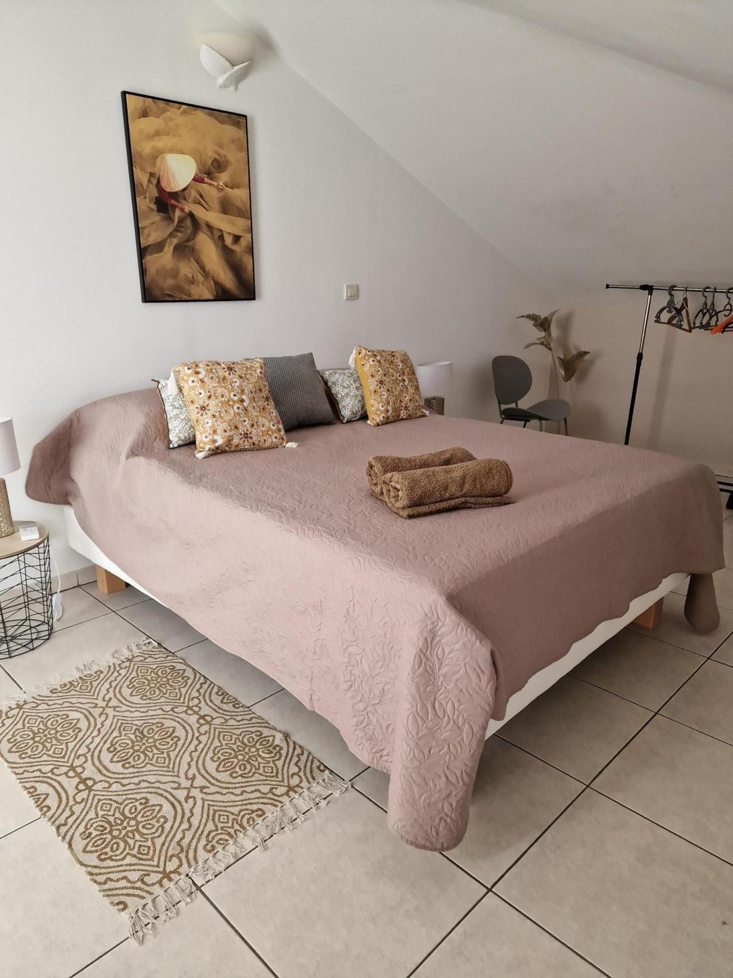 Appartement Villa Sur Le Toit, Vue Mer Saint-Gilles-les-Bains Exterior photo